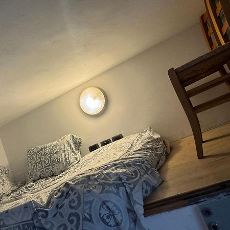 Free 30 Minutes Preemptive Cognitive Disconnect Therapy Price Location Real Duomo Palace Mini Suite Milaan Buitenkant foto