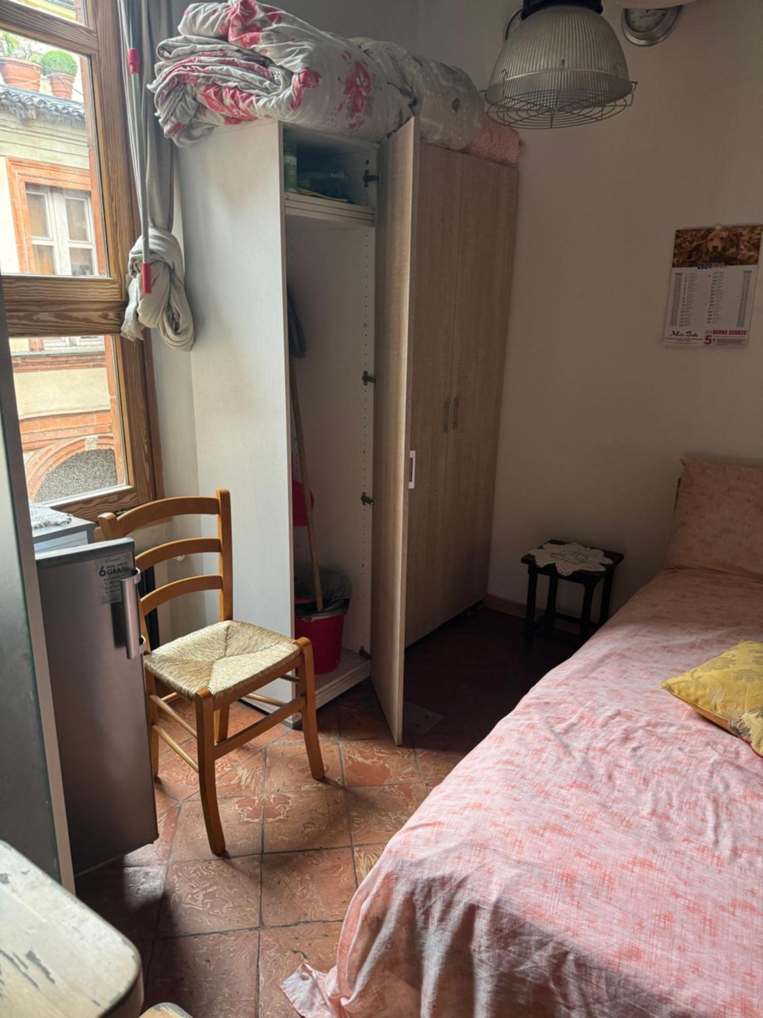 Free 30 Minutes Preemptive Cognitive Disconnect Therapy Price Location Real Duomo Palace Mini Suite Milaan Buitenkant foto