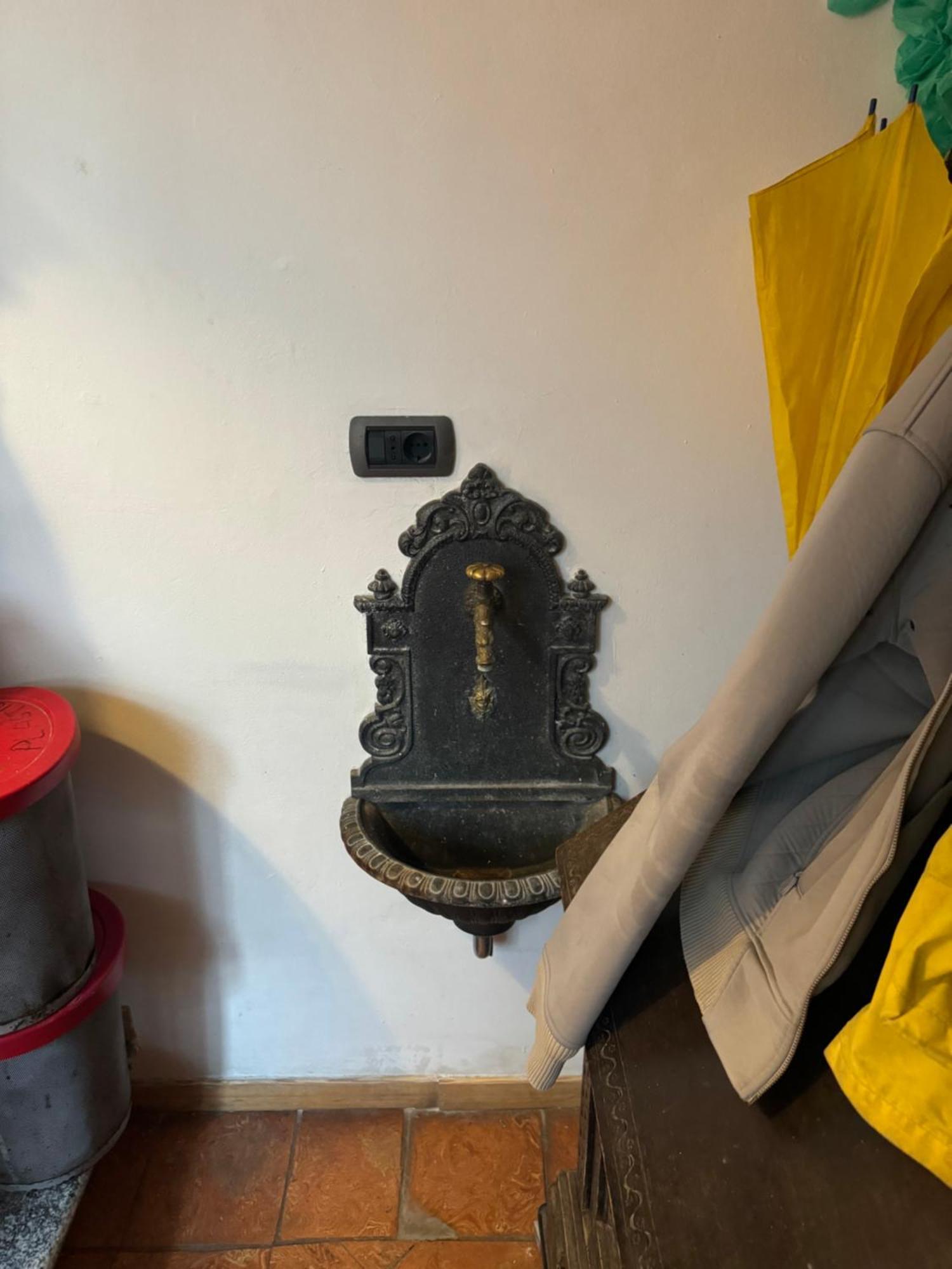 Free 30 Minutes Preemptive Cognitive Disconnect Therapy Price Location Real Duomo Palace Mini Suite Milaan Buitenkant foto